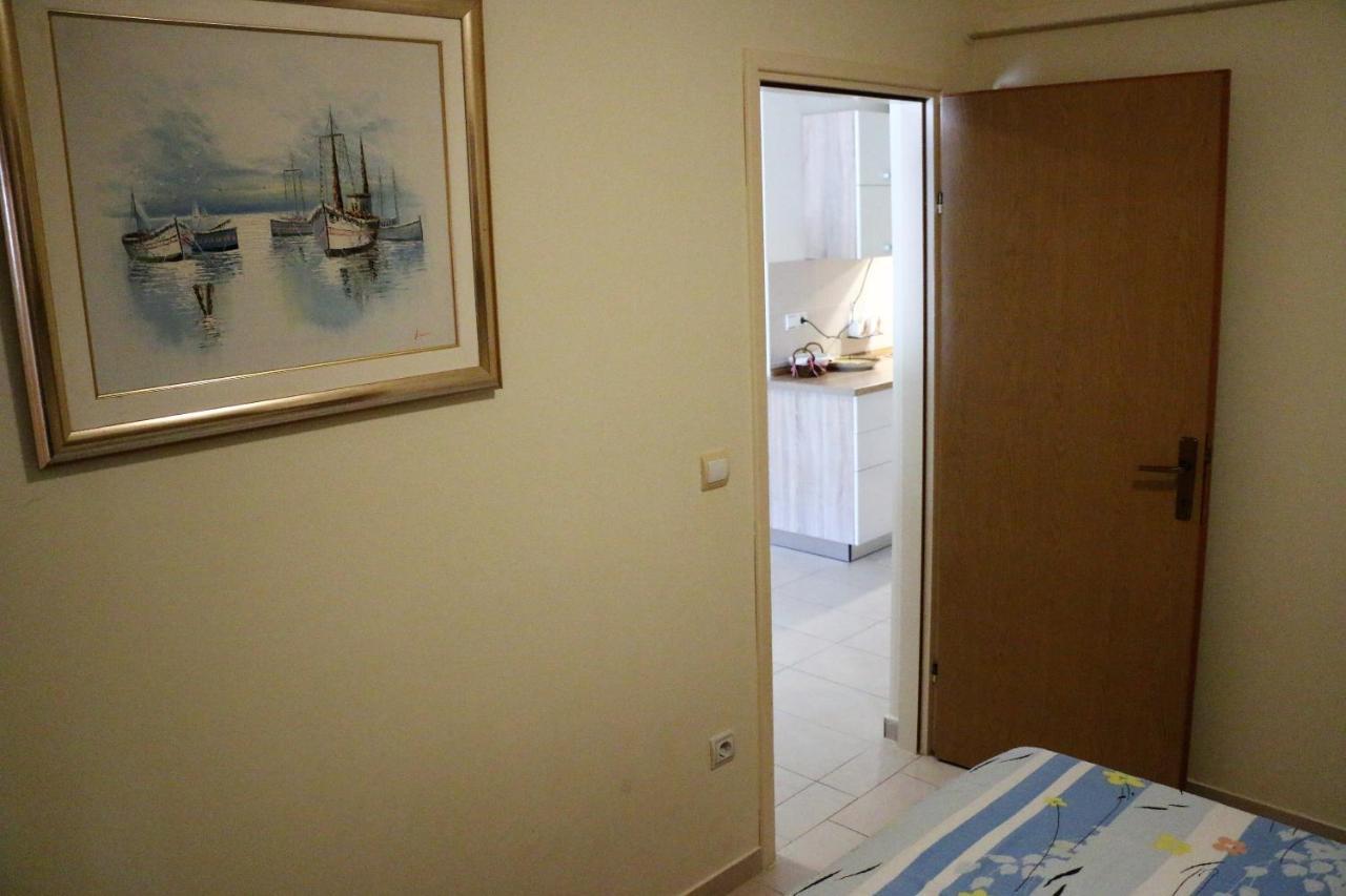 Apartments Vir Delfin المظهر الخارجي الصورة