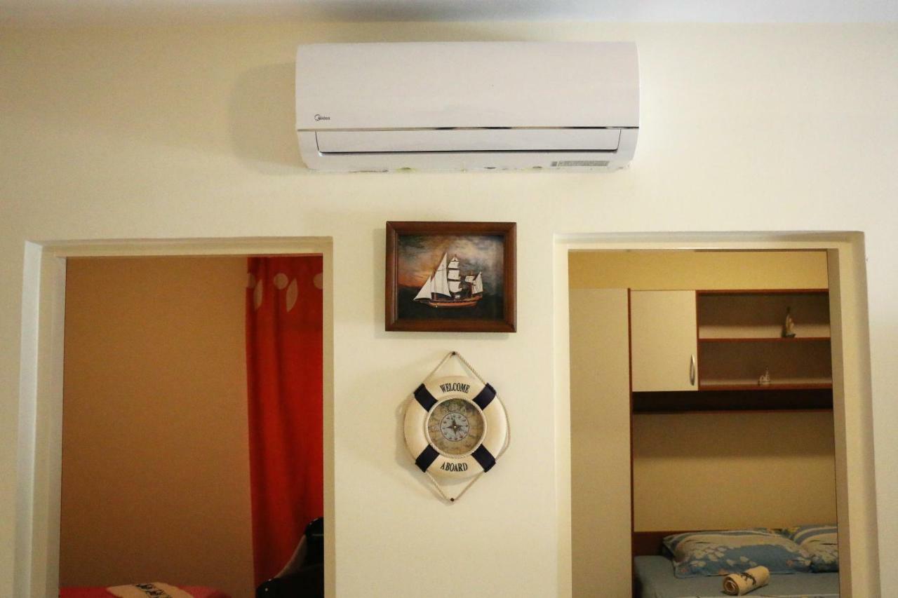 Apartments Vir Delfin المظهر الخارجي الصورة