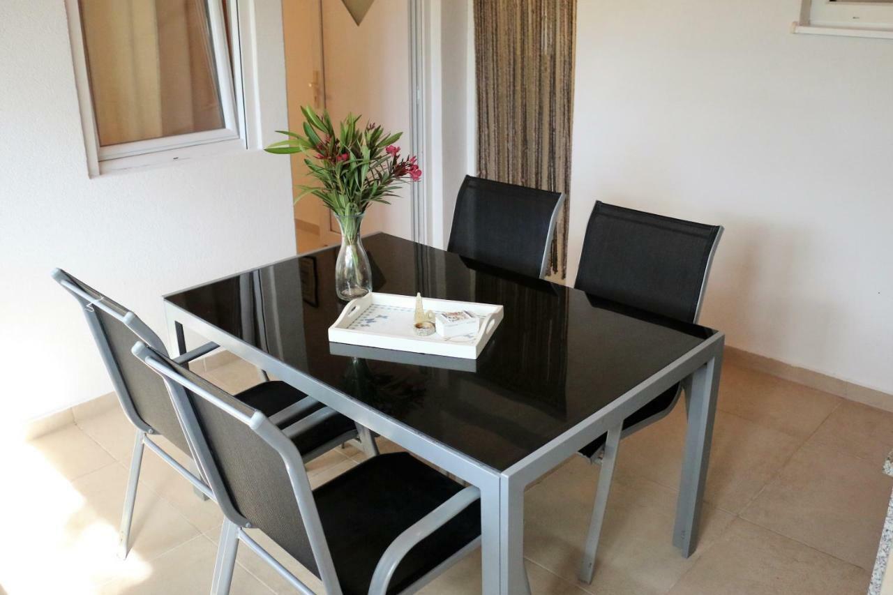 Apartments Vir Delfin المظهر الخارجي الصورة