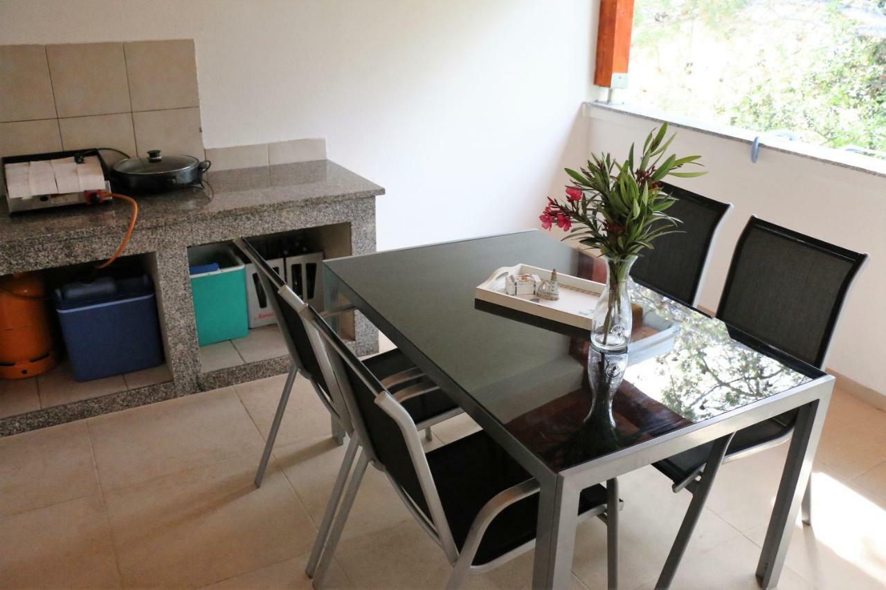 Apartments Vir Delfin المظهر الخارجي الصورة